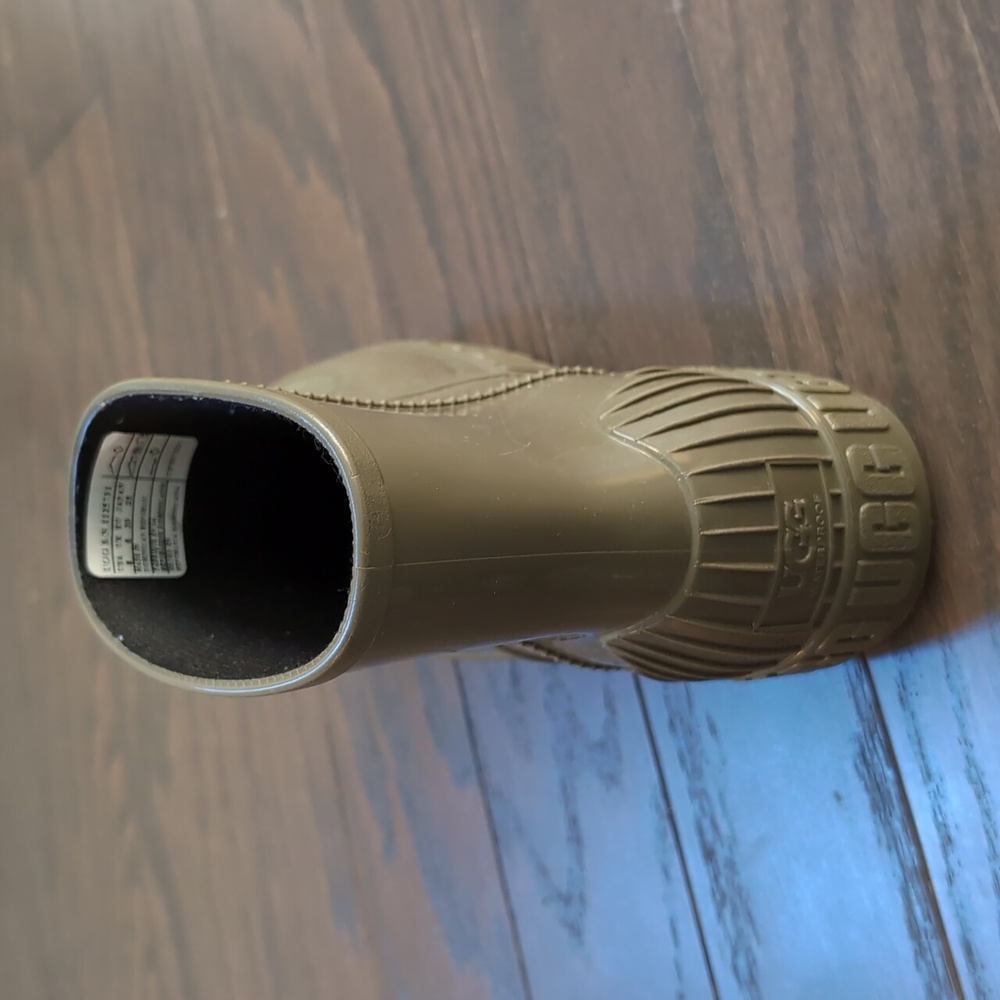 UGG Size 8 Olive Green Rain Boot - Picture 5 of 11